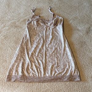 Marilyn Monroe Chic beige and white Chemise Small